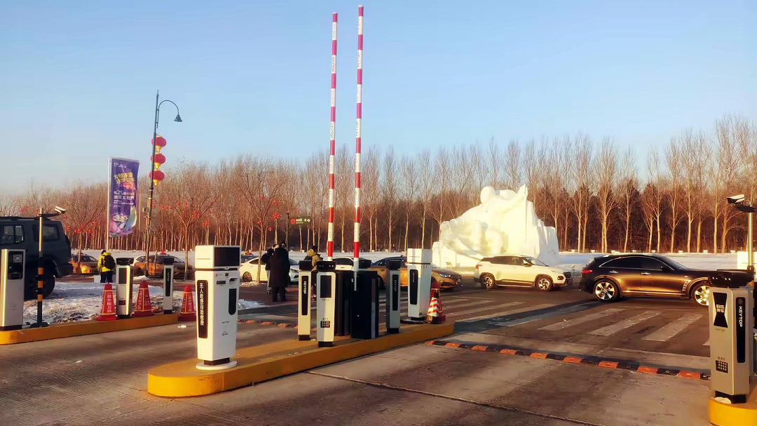 “爾濱”強勢出圈，科拓智慧停車助力多個景區(qū)迎接“八方來客”